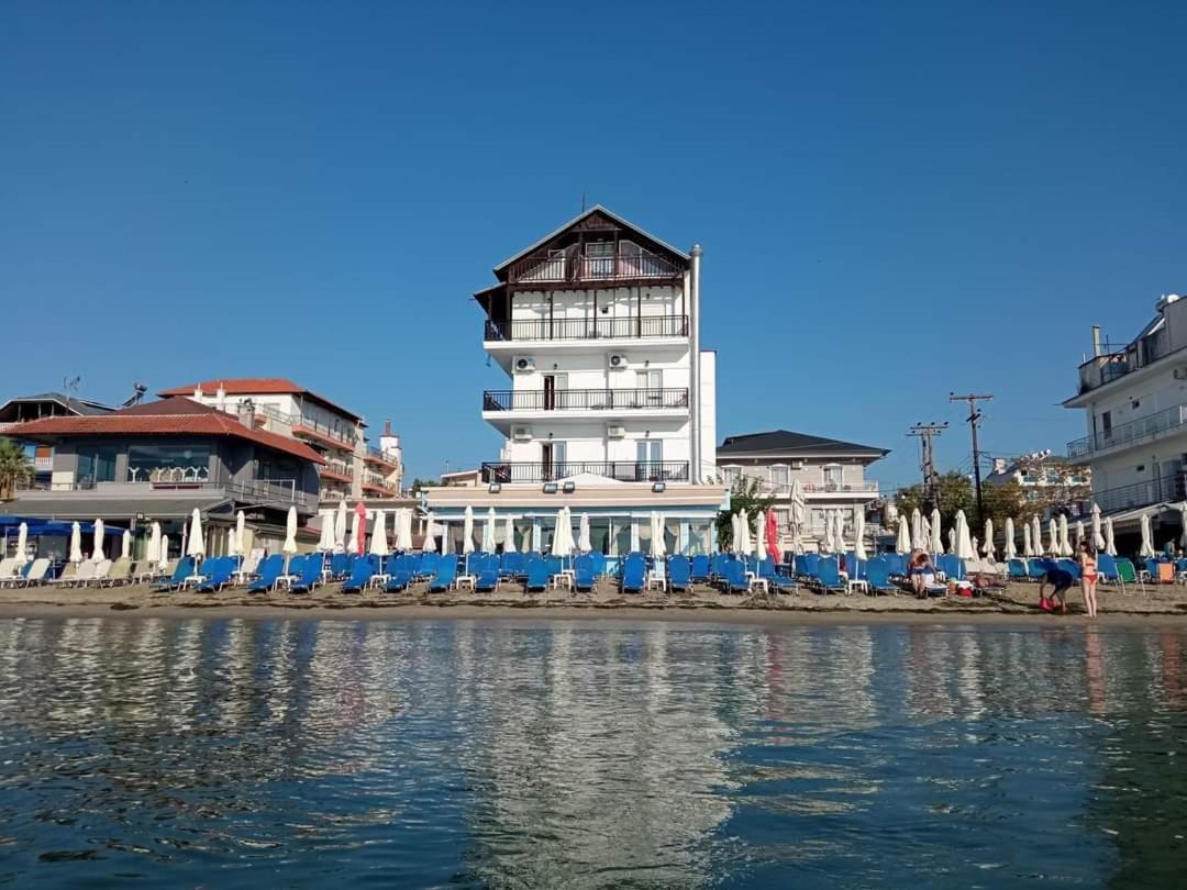 Nepheli Hotel Paralía Kültér fotó