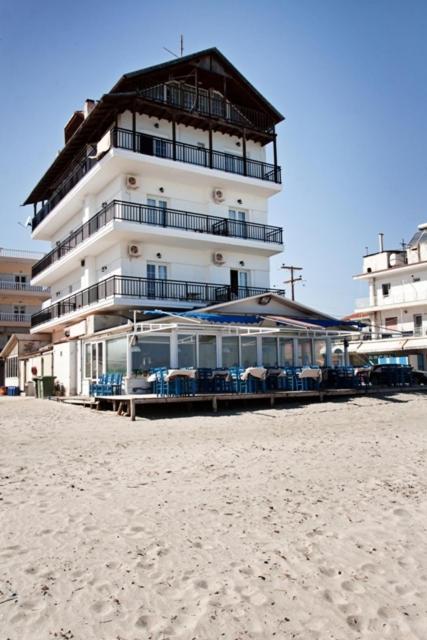 Nepheli Hotel Paralía Kültér fotó
