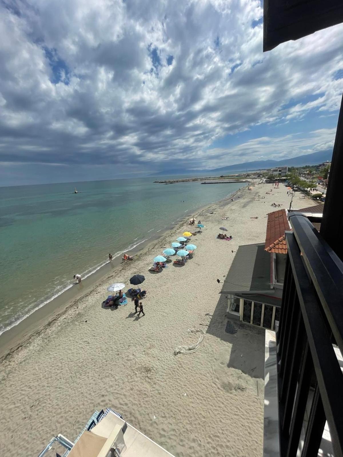 Nepheli Hotel Paralía Kültér fotó