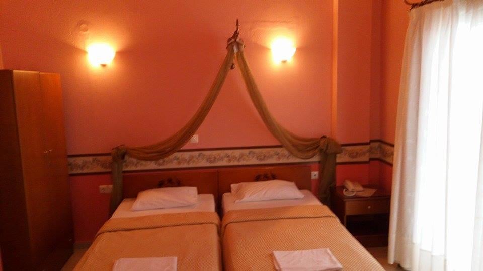 Nepheli Hotel Paralía Kültér fotó