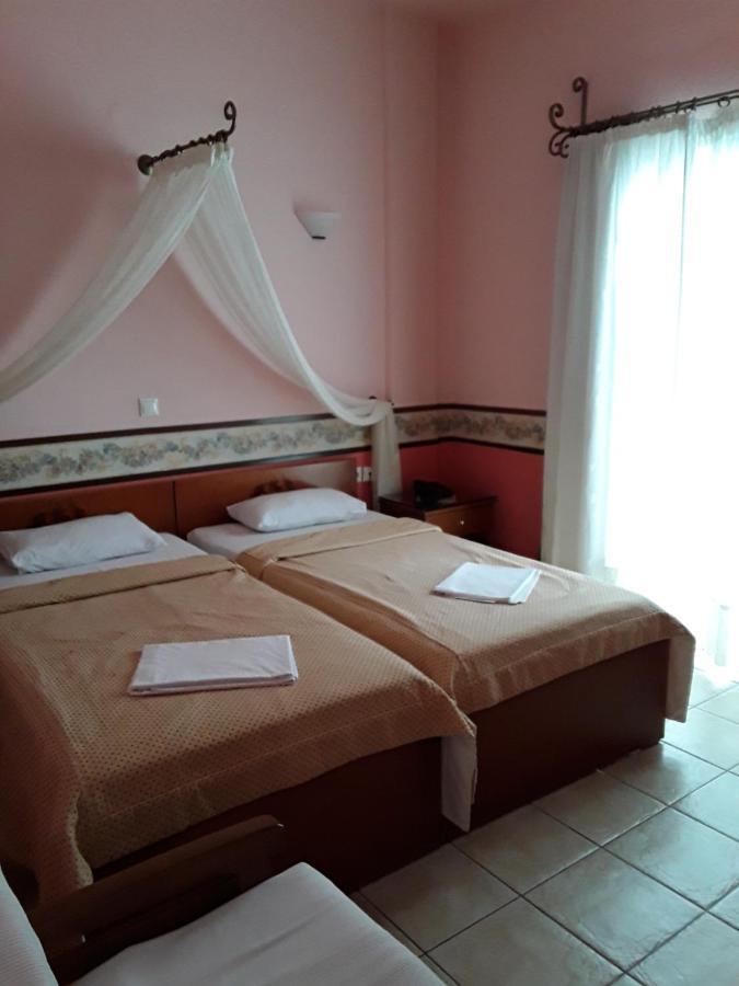 Nepheli Hotel Paralía Kültér fotó